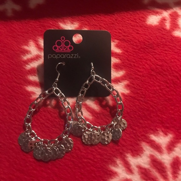 Paparazzi earrings